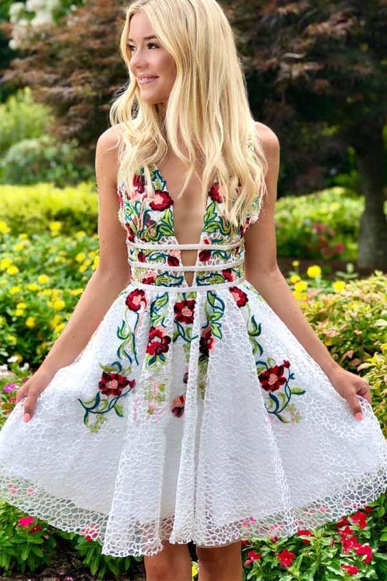 Sexy Embroidery Homecoming Dress Low Cut, Short Prom Dress ,Formal Dress, Pageant Dance Dresses, Back To School Party Gown, PC0832